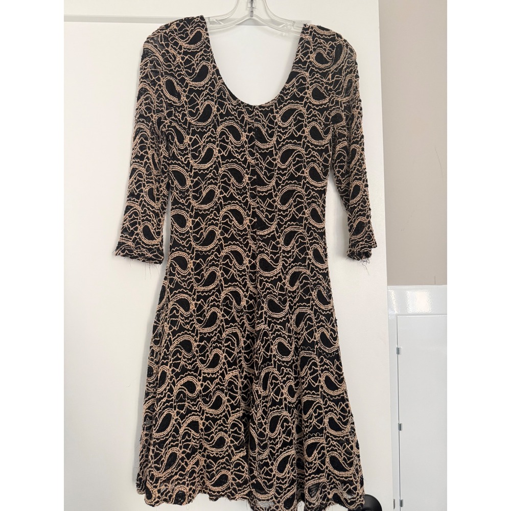Papillon Black Tan Lace Fit and Flare Dress 3/4 Sleeve Scoop Neck Size M